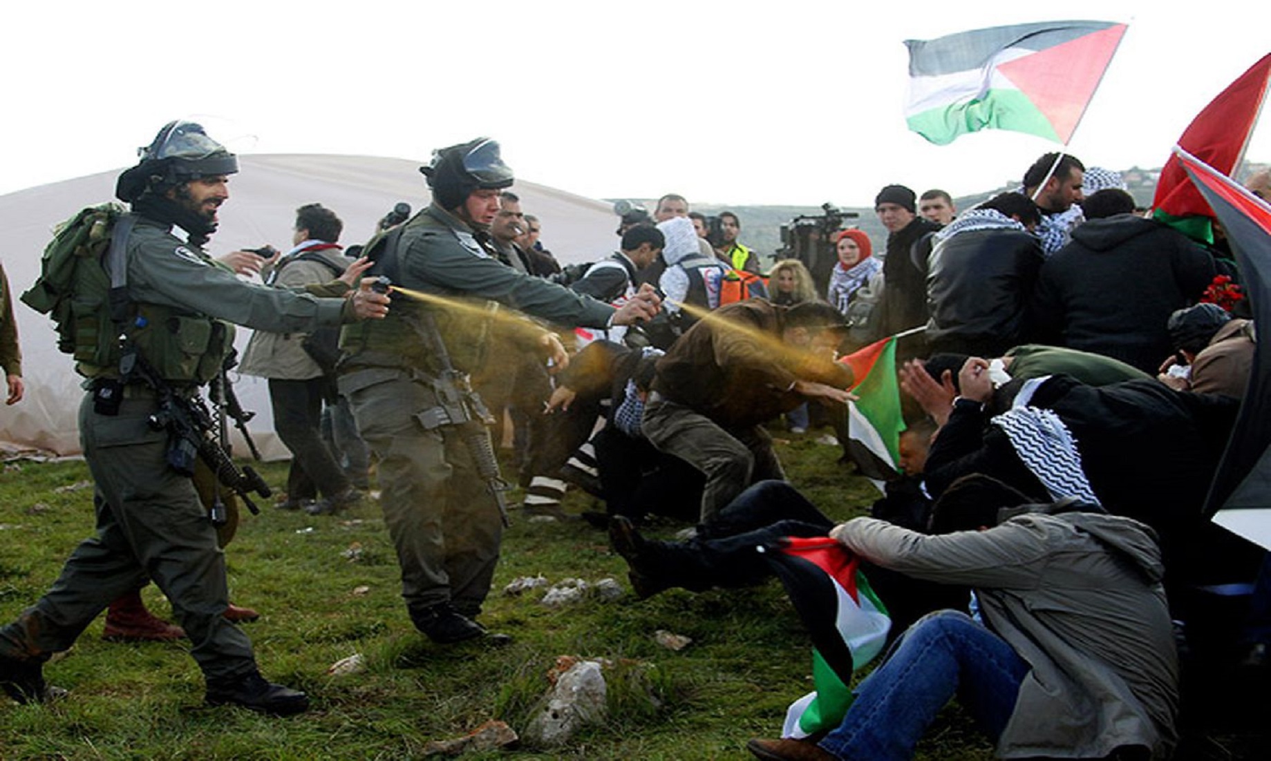 Palestinian Killed In Clashes With Israeli Soldiers In West Bank: Medics