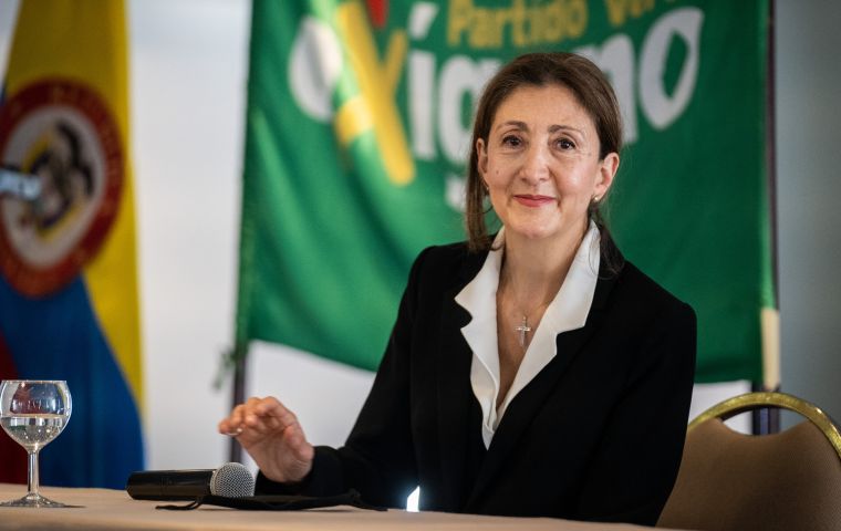 Ingrid Betancourt to run again for President of Colombia