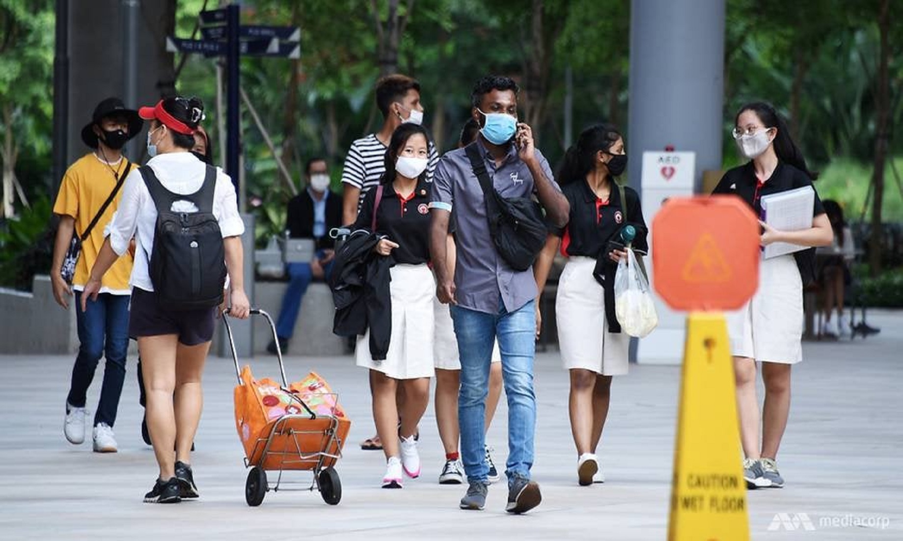 Singapore Reports 5,207 New COVID-19 Cases