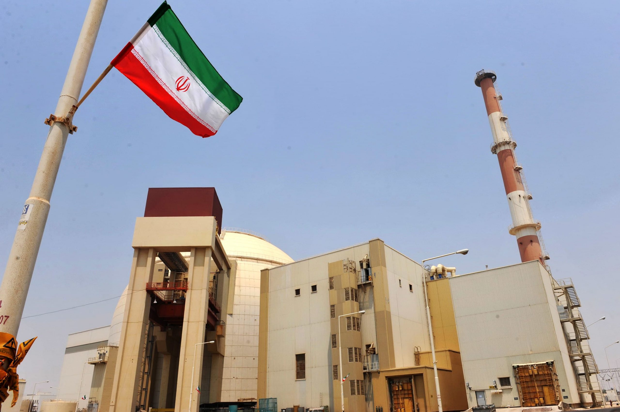 Iran Eyes “Real” Economic Benefits In Nuke Talks