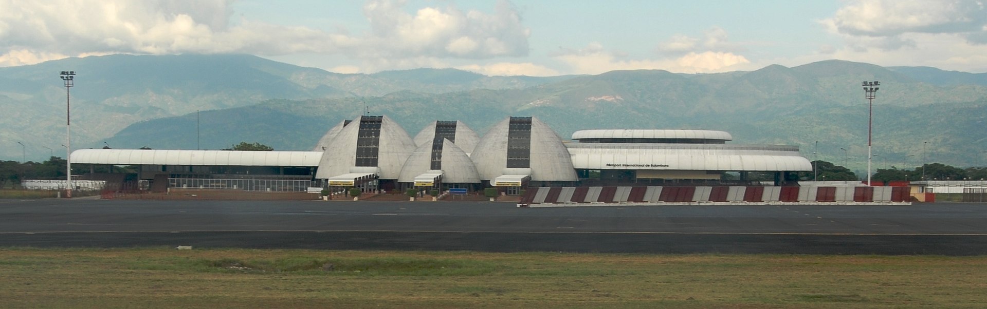 Burundi, China sign agreement on modernizing Burundi’s main airport