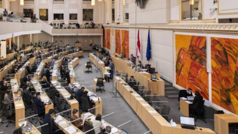 Covid-19: Austria’s upper house backs vaccine mandate