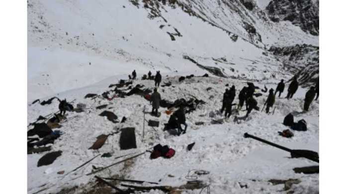 Austria: 9 killed in 2 days after third deadly avalanche