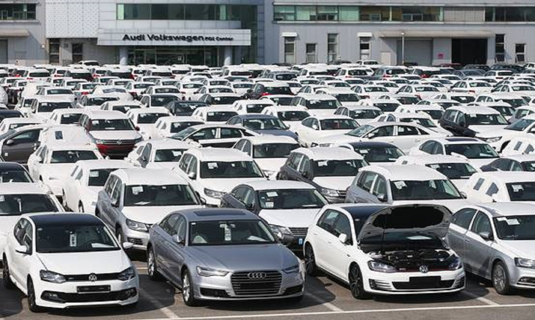 S. Korea’s Imported Car Sale Logs Double-Digit Fall In Jan