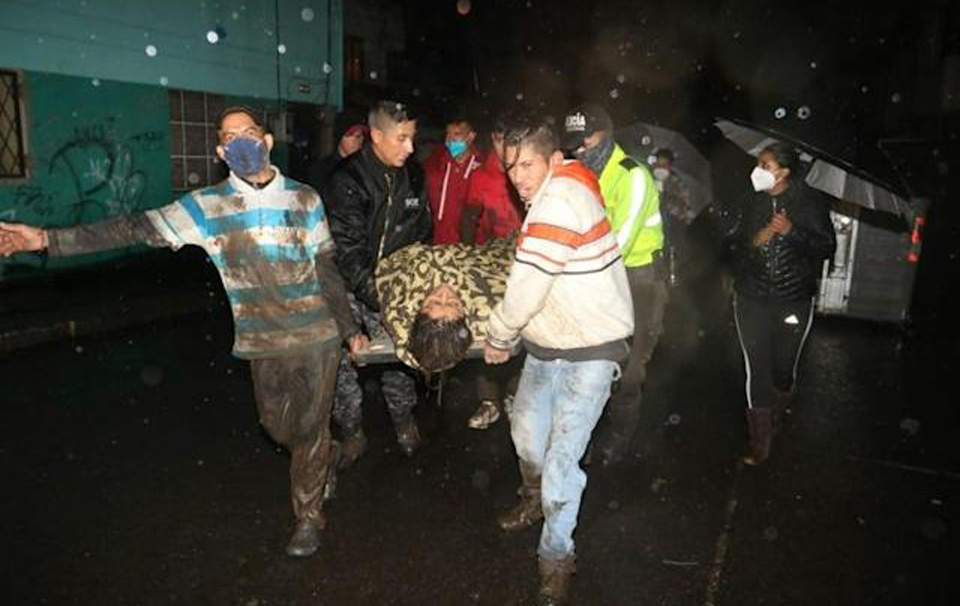 Update Ecuador floods: 24 dead, dozens injured as flooding hits Ecuador capital