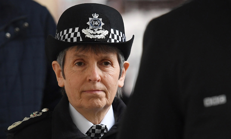 UK: London police chief resigns as scandals rock force