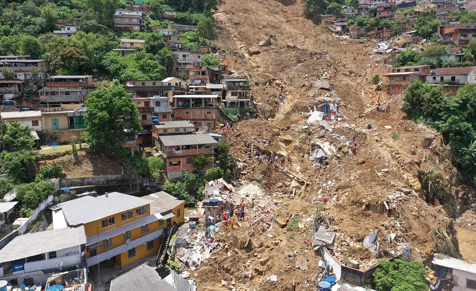 Update: Sirens alert more rain in Brazilian city where 117 have died in flooding