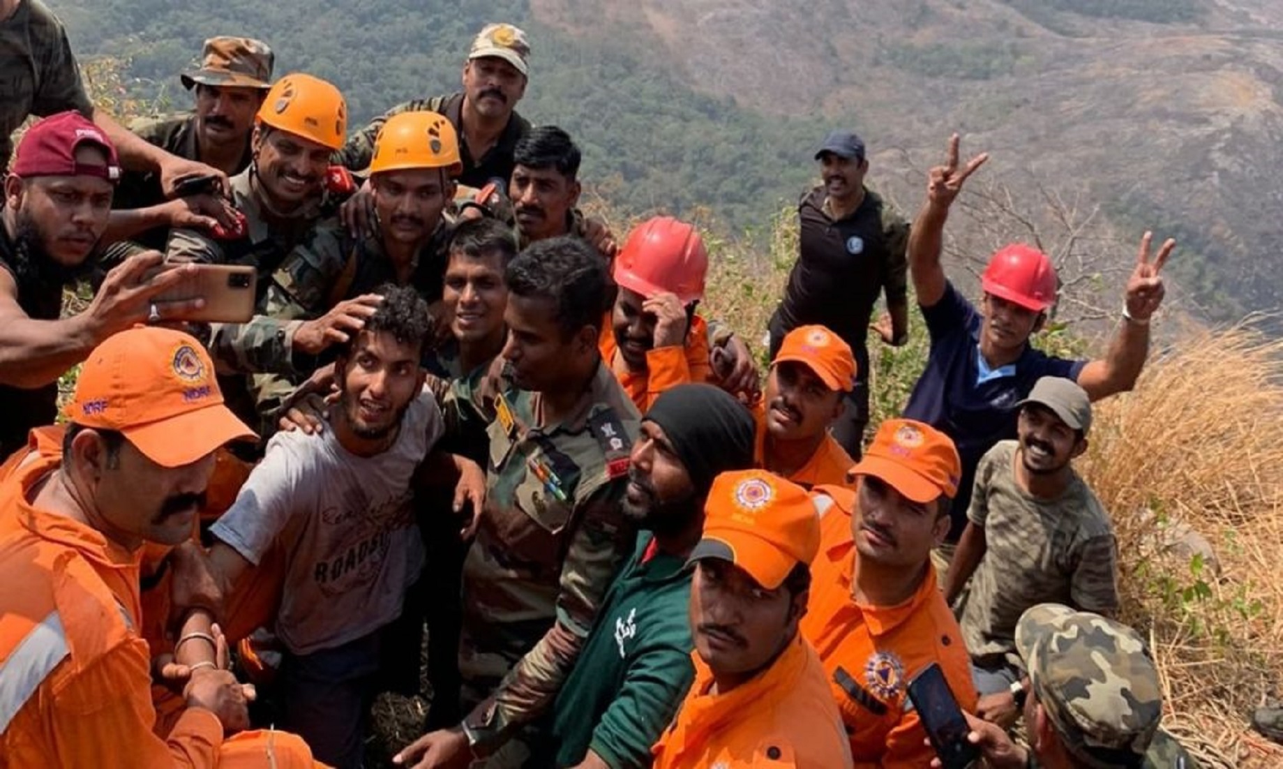 Indian Army Rescues Trekker Trapped In Kerala’s Hill Crevice