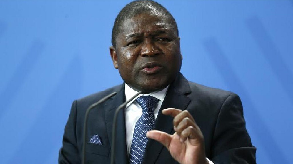 Mozambique’s President Filipe Nyusi arrives in Uganda for official visit