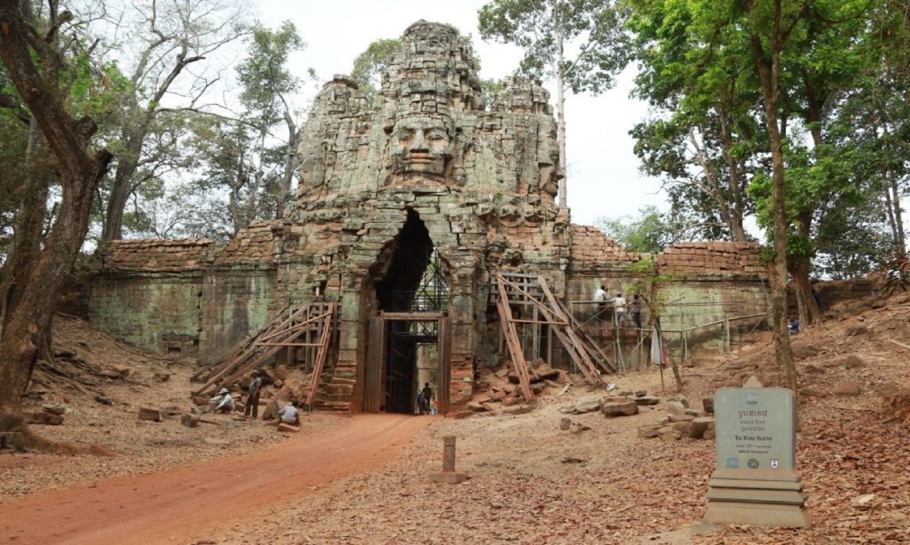 Restoration Work On Takav Gate Of Cambodia’s Angkor Thom 70 Percent Completed