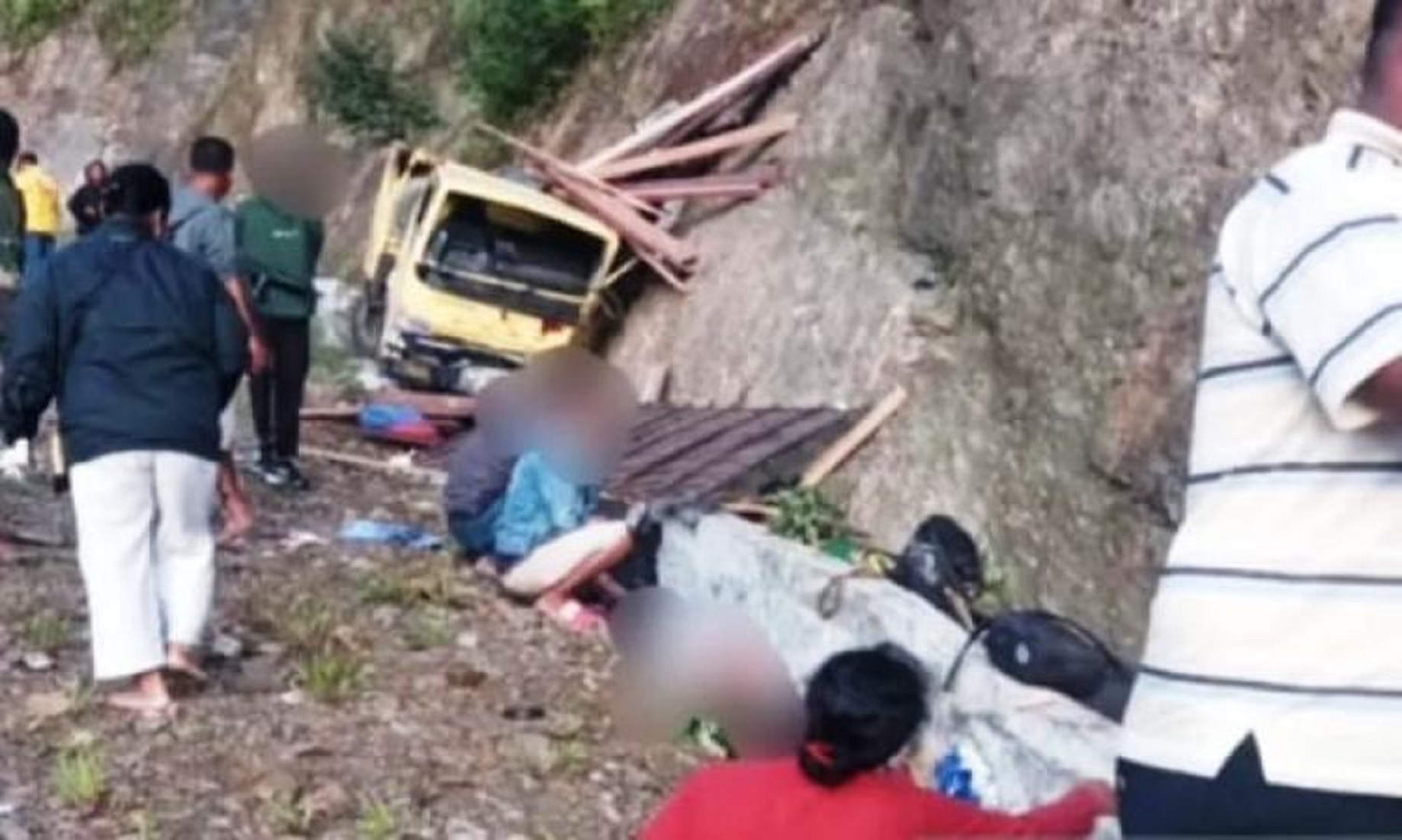 Urgent: 16 Killed In Truck Accident In Indonesia’s West Papua