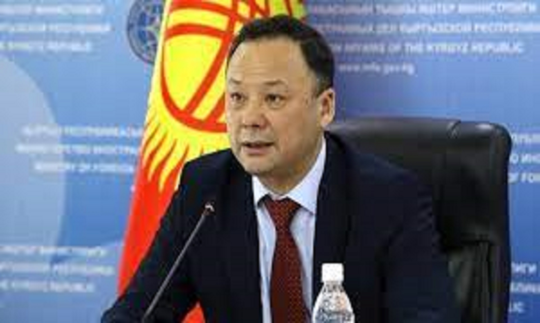 Kyrgyz President Dismisses Foreign Minister