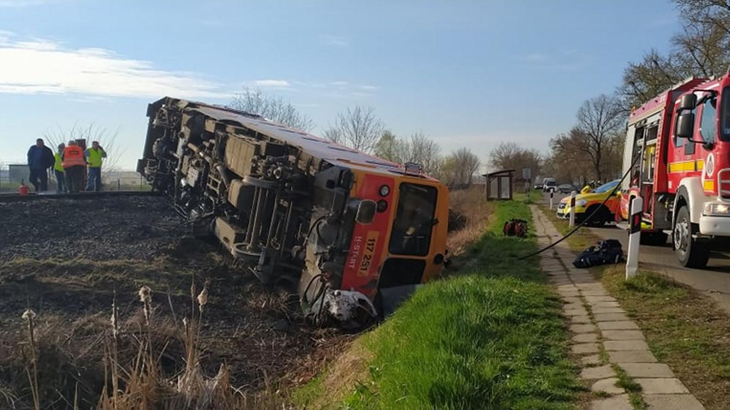 Five dead in Hungary train crash: police