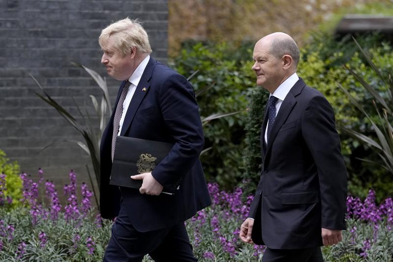 Russia-Ukraine conflict: UK’s PM says sending Ukraine more anti-aircraft, anti-tank missiles