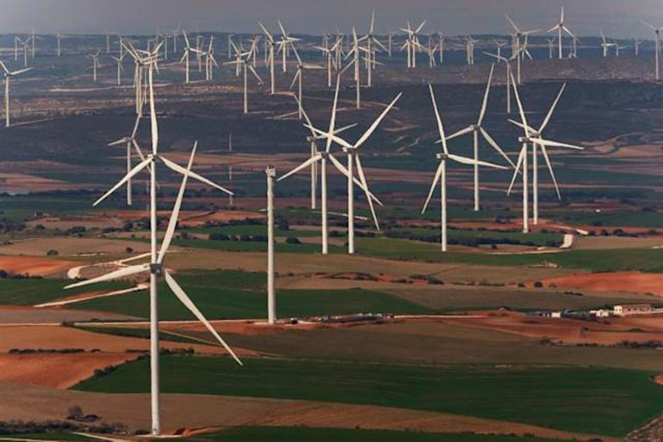 Spain: Favourable breezes boost wind power sector