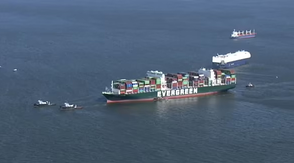 Container ship stranded for a month off US coast refloated