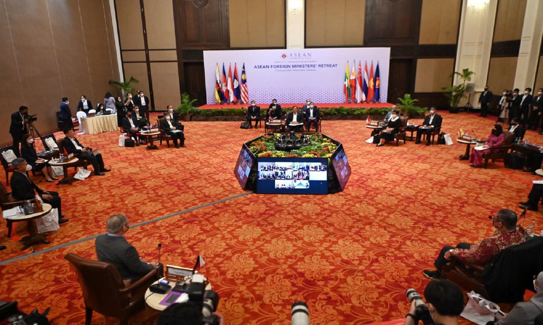 U.S.-Led IPEF Threatens ASEAN Centrality, Unity: Cambodian Academic