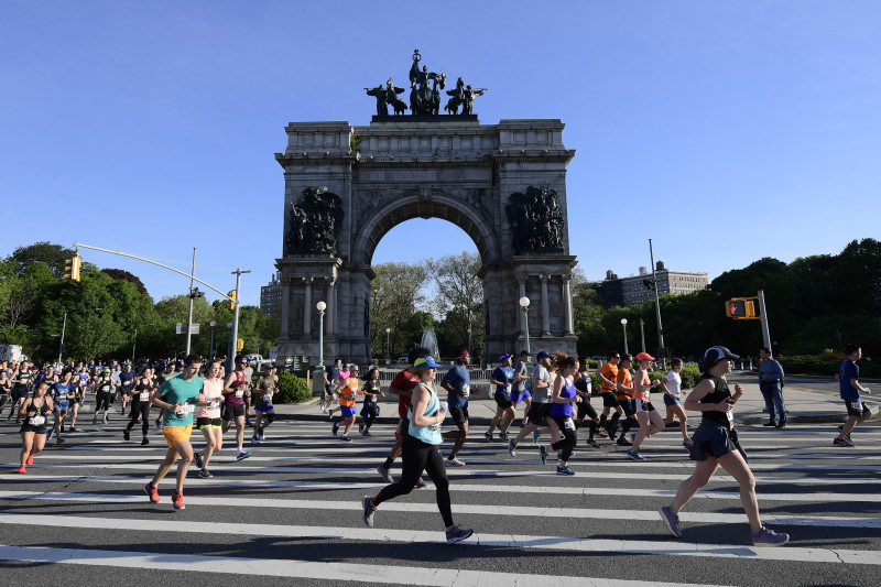 US: New York half marathon leaves 1 dead, 15 hospitalized amid unfavorable hot weather