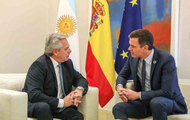 Ukrainian crisis tops agenda in Fernández-Sánchez meeting in Madrid