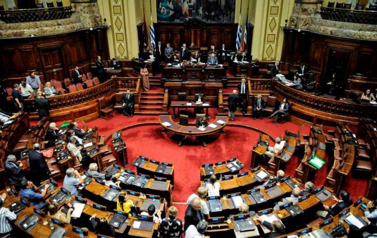 Uruguay begins Parliamentary debate to legalize euthanasia