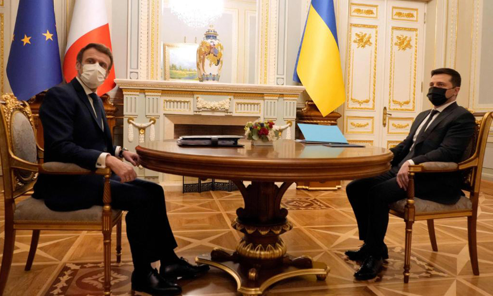 Russia-Ukraine conflict: Macron, Zelensky discuss future of talks seeking solutions to Ukraine conflict