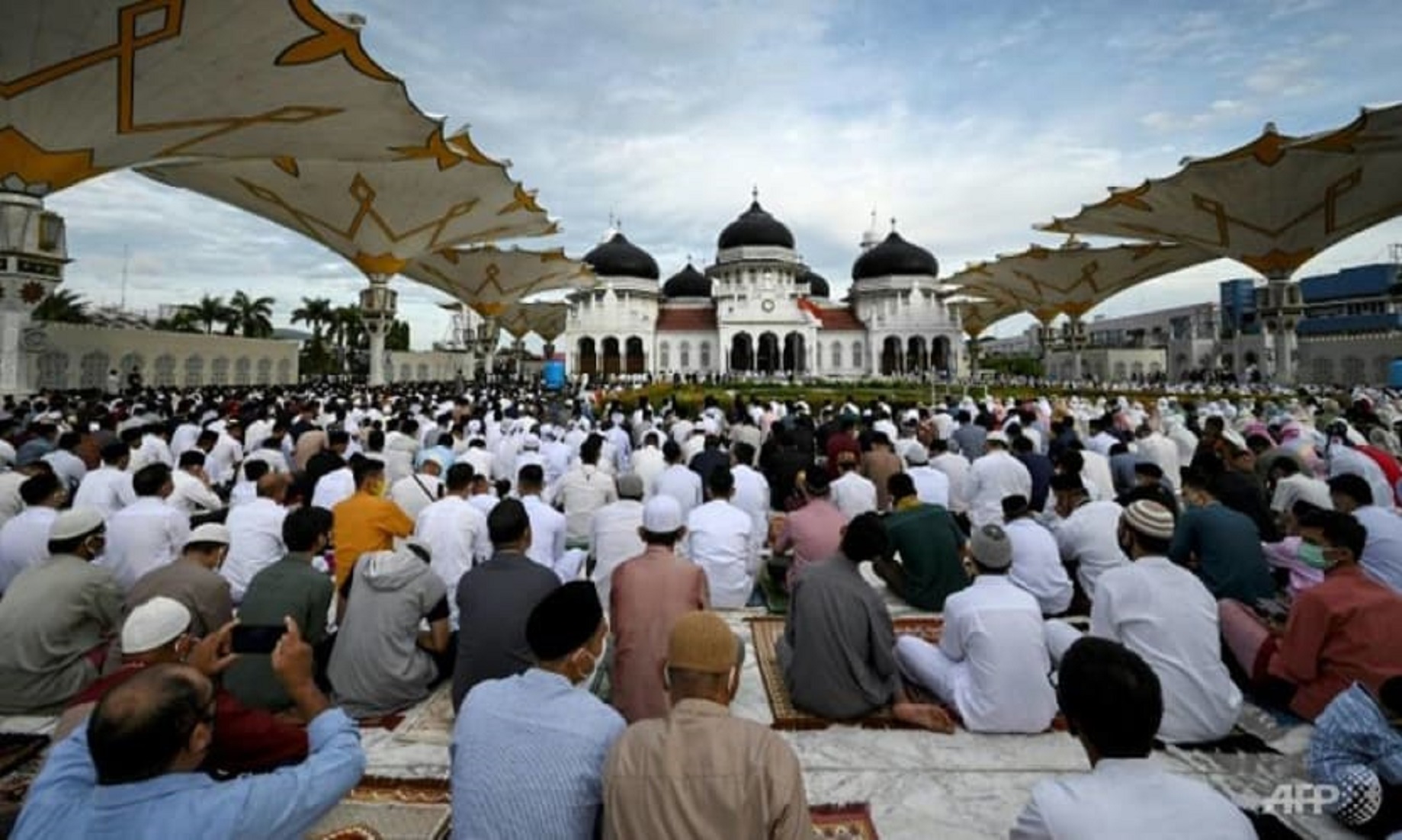 COVID-19 Cases In Indonesia Stable During Eid Celebration