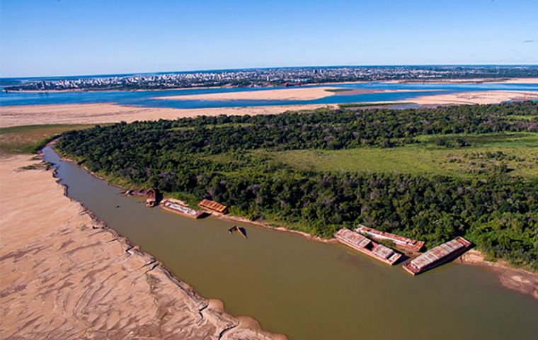 Drought: Argentina extends Paraná river water emergency