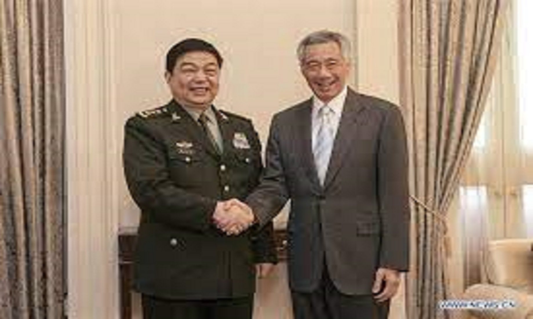 Singapore PM Meets Visiting Chinese Defence Minister