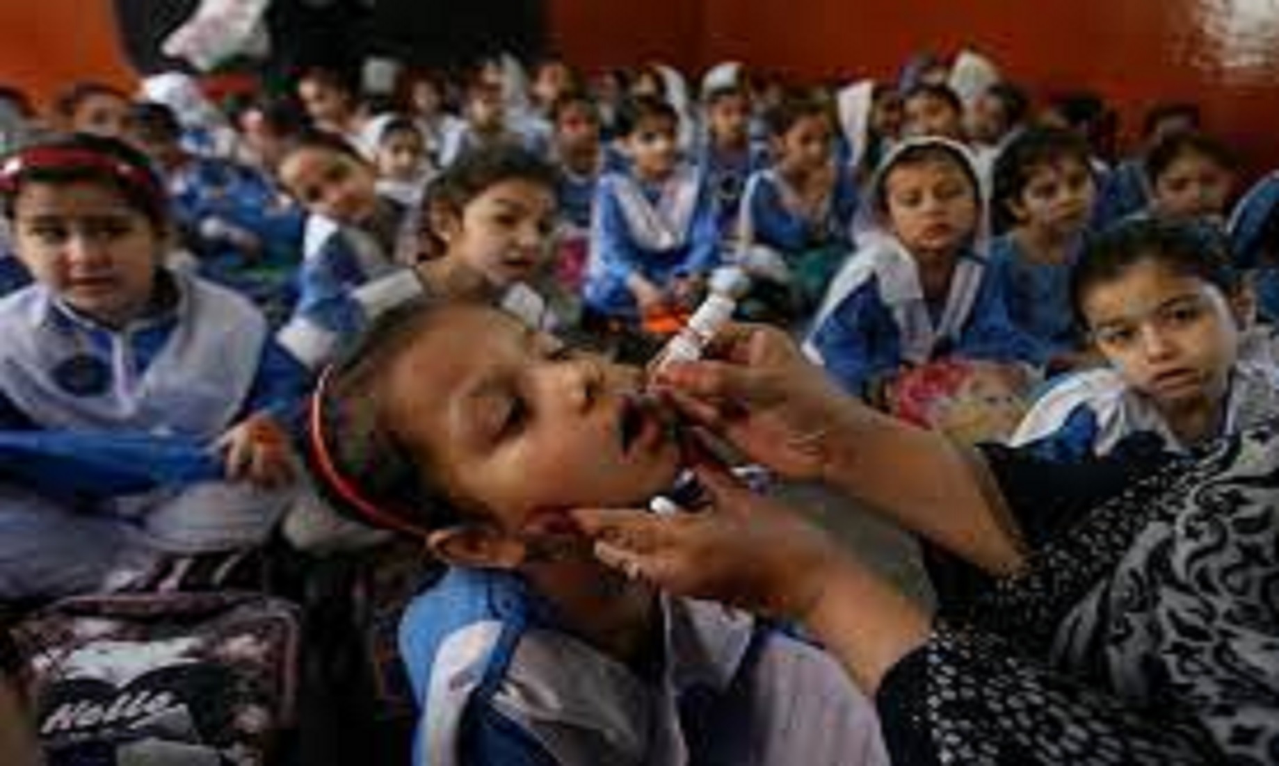 Pakistani PM Announced Anti-Polio Campaign Targeting Most Vulnerable Districts