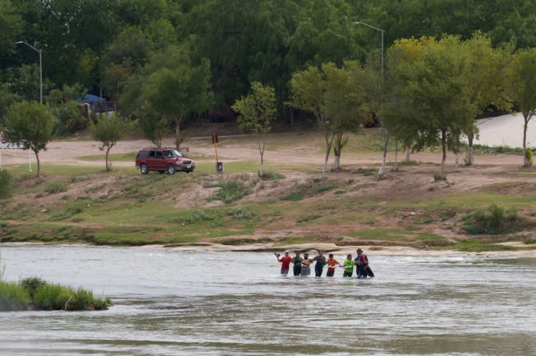 Mexico reports 37 US-bound migrants have died this year