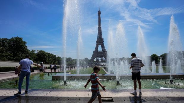 Western Europe wilts under fresh heatwave