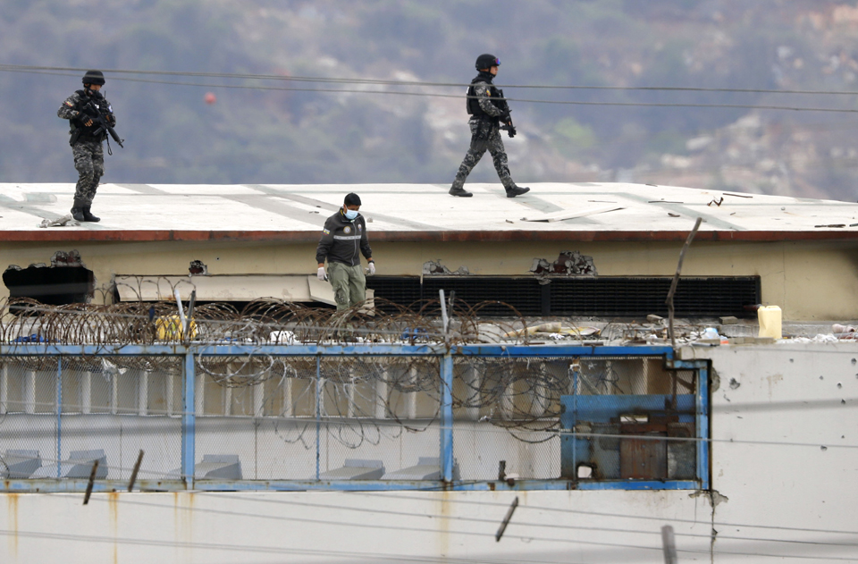 ECUADOR: 13 inmates killed in fresh fight in notorious Bellavista prison