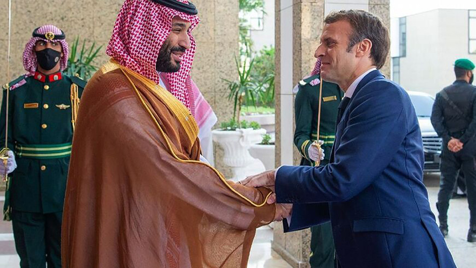 French Pres Macron hosts Saudi crown prince despite rights outrage