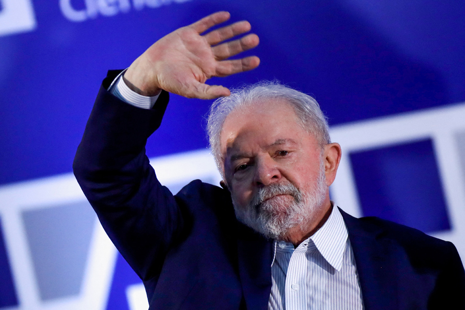 Brazil’s Lula keeps wide lead over incumbent Bolsonaro: poll