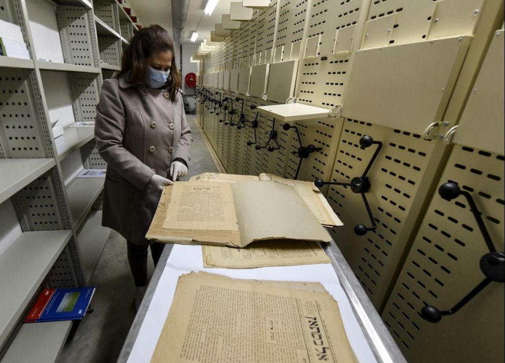 Tunisia library races to preserve rich polyglot press archive