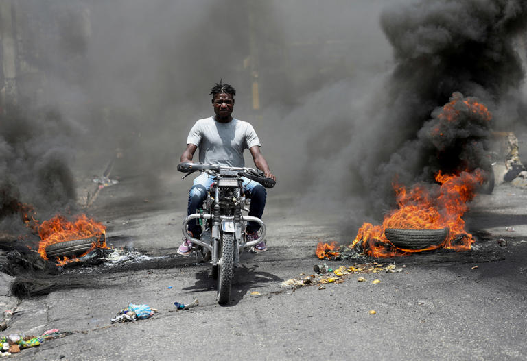 Thousands protest in Haiti over crime and inflation