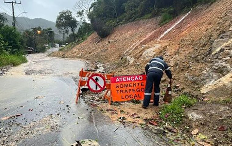 Cyclone causes havoc in southern Brazil