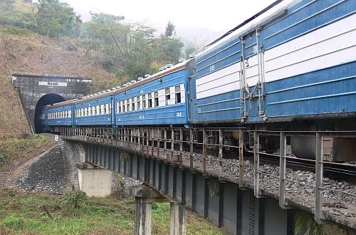 Tanzanian, Zambian leaders agree to revive TAZARA railway