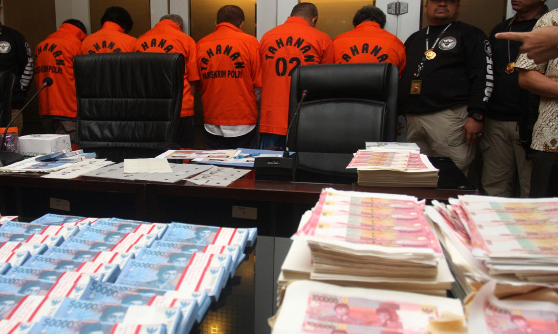 Indonesian Police Busted Counterfeit Money Syndicate