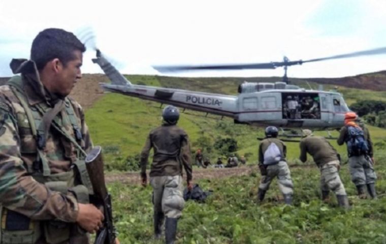 Peruvian forces hit Shining Path rebels, many killed