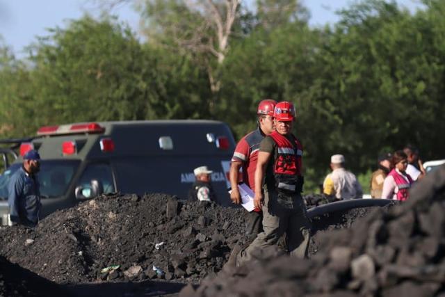 Mexico races to rescue nine trapped miners