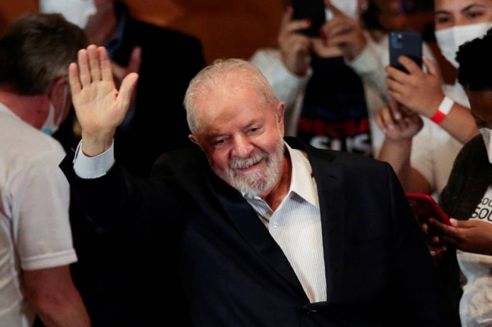 Brazil presidential election: Lula keeps big lead over Bolsonaro in new poll