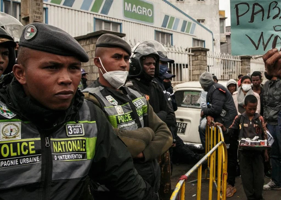 Madagascar police kill 14, injure 28 after mob tried to lynch kidnappers accused of abducting albino child