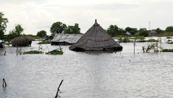 South Sudan: Close to half a million people displaced by floods in Warrap state