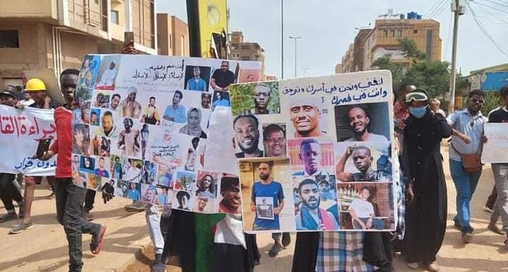 Sudan: More than 70 injured in Khartoum demos, young Sudanese ‘shaved’ again