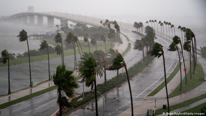 Cuba launches hurricane recovery efforts as Ian batters Florida