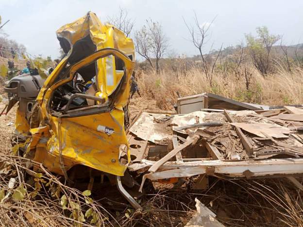 Crash leaves 23 women dead during Zambia church trip