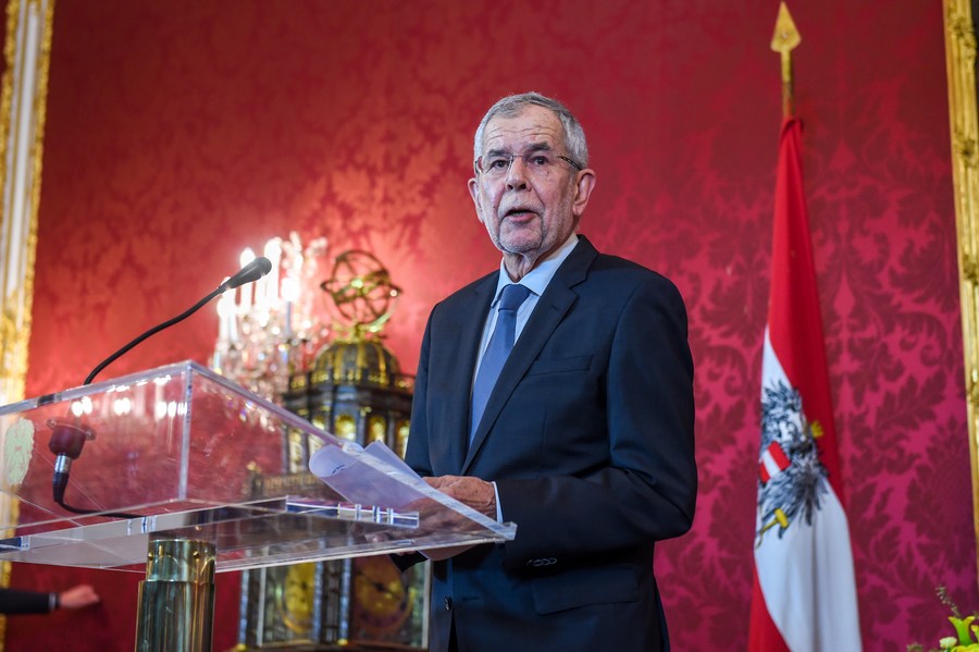 Austrian President Van der Bellen set to win 2nd term