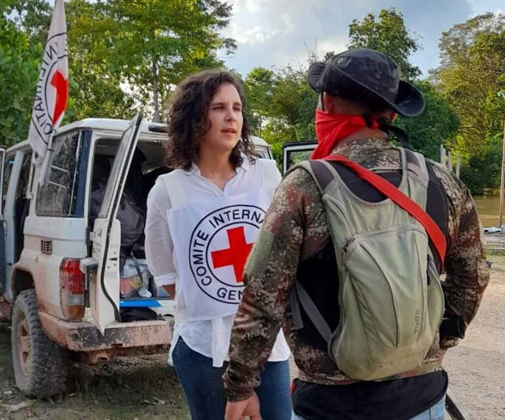 ELN rebels in Colombia frees a person and hands him over to the ICRC