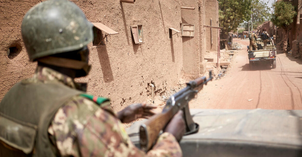 10 civilians killed in attack in central Mali: army